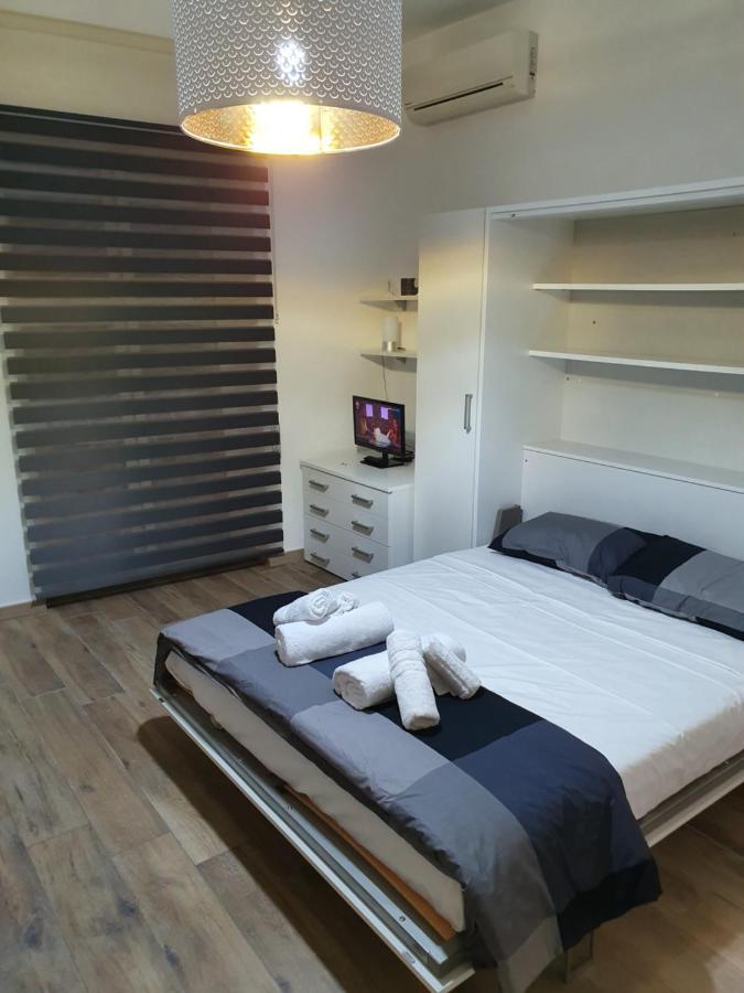 Bilocale Del Gesu Nuovo Appartement Napels